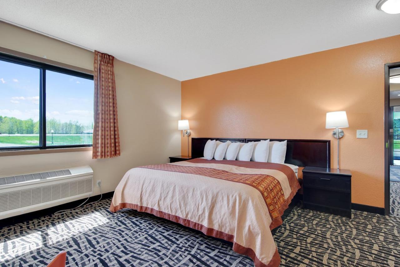 Americas Quality Inn & Suites - Finlayson Luaran gambar