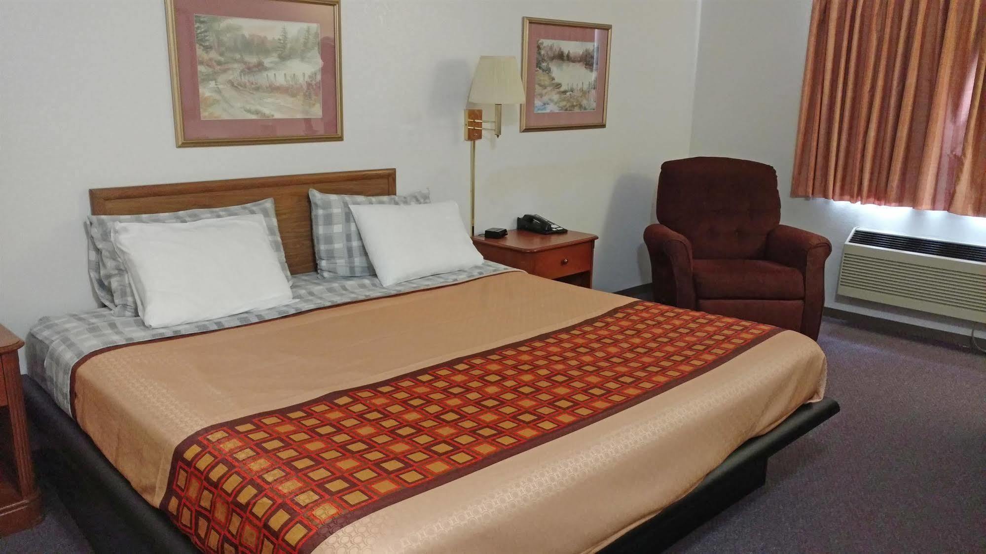 Americas Quality Inn & Suites - Finlayson Luaran gambar