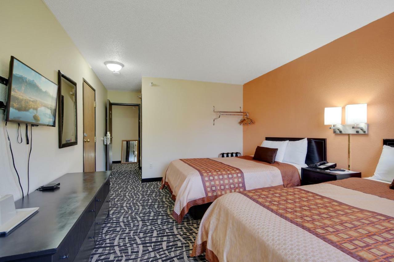 Americas Quality Inn & Suites - Finlayson Luaran gambar